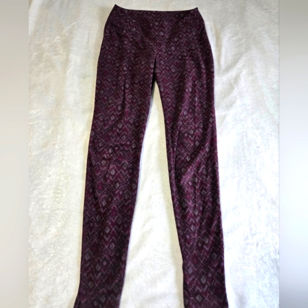 Columbia Womens Maroon and Gray Patterned Fleece Leggings M